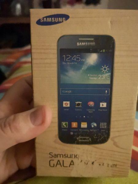 Samsung s4 mini