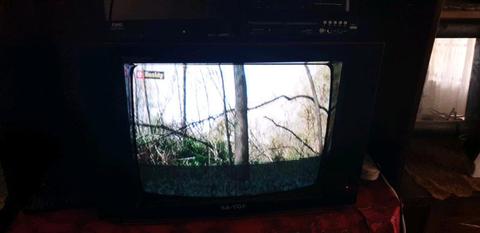54 cm TV for SALE