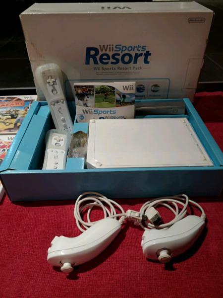 Wii Sports + Wii Sports Resorts Pack