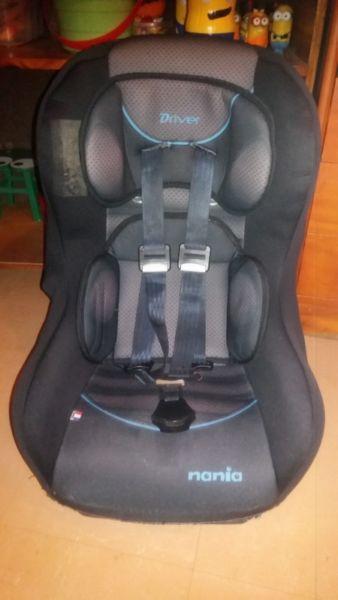 Universal Nania 0-18kg Car Seat