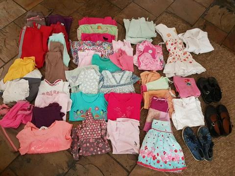 Girls clothes bundle.......whole bag for R300