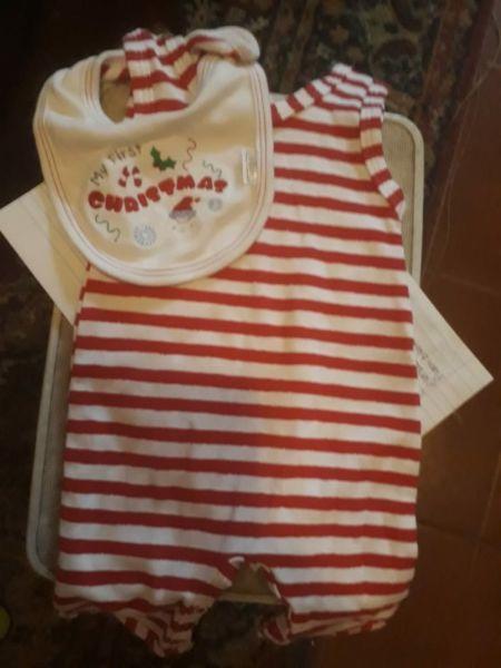 Baby clothing - Christmas outfit with bib red and white stripes