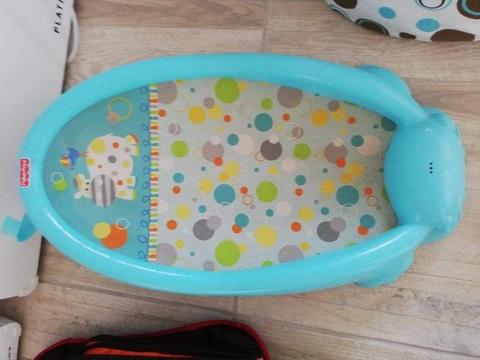 Fisher Price Baby Bath Support R80