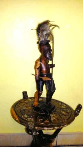 Solid wood 45cm man & Hut with 2 wooden men