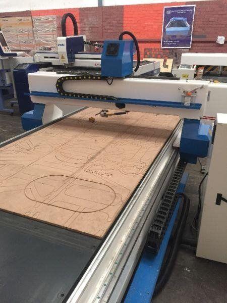 VARIOUS - CNC Routers, Laser cutter and engravers, Plasma cutters and Vinyl Cutters