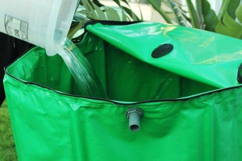 250L Collapsible Portable Rain Water Storage Unit with hose, tap and overflow attachments included