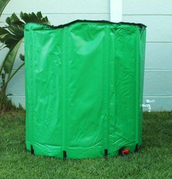 750L Collapsible Portable Rain Water Storage Unit with hose, tap and overflow attachments included