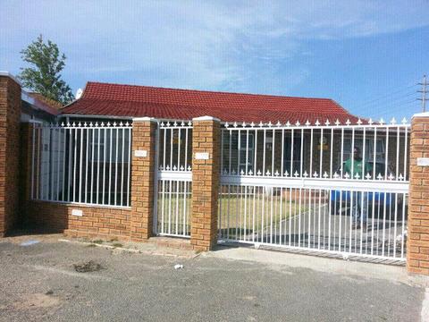 Welding works and galvanised gate around western cape