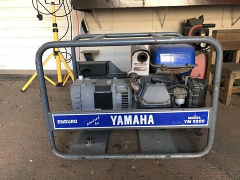 Yamaha YM5500 Generator