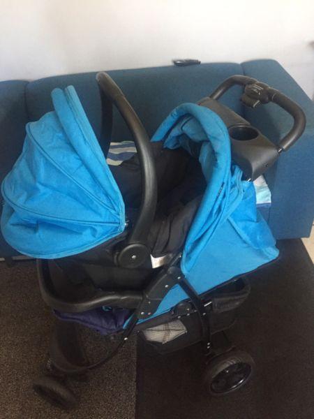 3 wheel stroller and Car seat