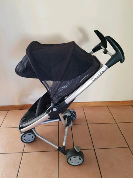 Quinny Zapp Xtra pram and Maxi-Cosi car seat and base for sale