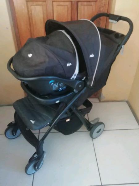 Joie travel system
