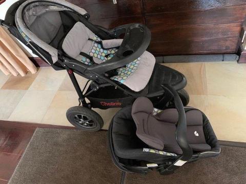 Chelino 3 Wheeler and Car Seat