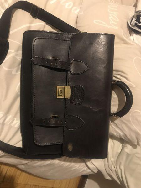 Men’s leather bag