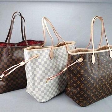 New Year Women's Louis Vuitton Hand Bags Special