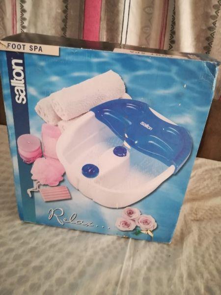 foot spa and small massager