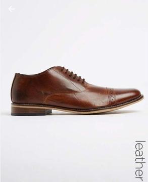 BRAND NEW Brogue Shoe (Genuine Leather) UK 7 - R600