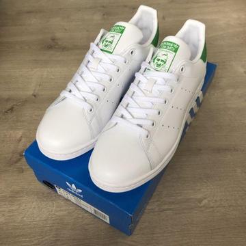 Adidas Stan Smith Size 9 - brand new