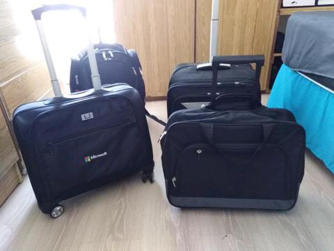 X4 travel laptop bags for sale - R1500