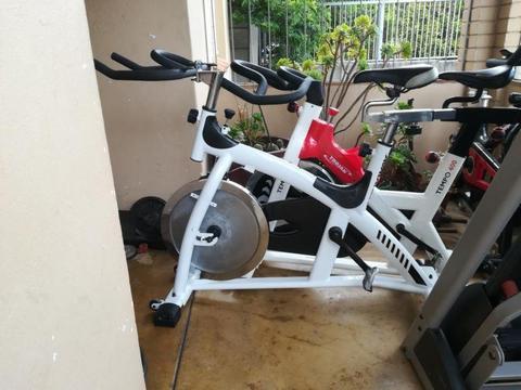 Gym Spinning Bikes for Sale