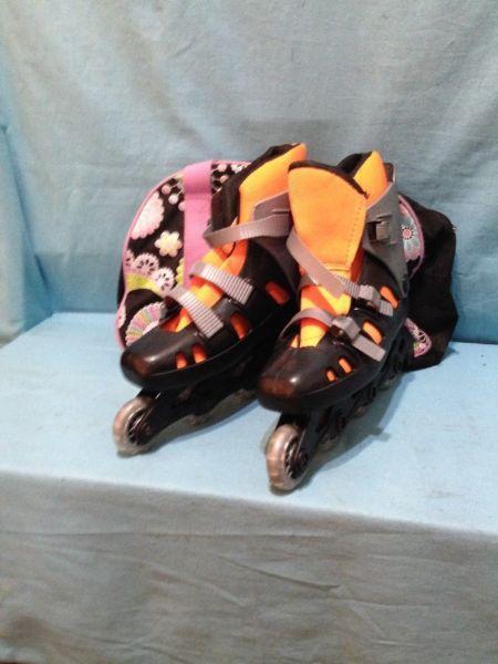 R90.00 … Promaster Roller Blades C/W Carry Bag. Condition As New. Size: 4