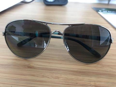 Oakley Sunglasses - Ladies