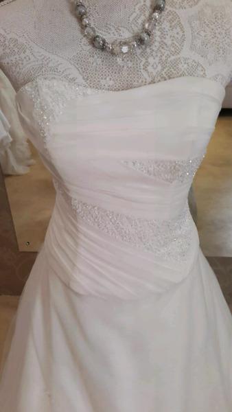 ALINE WEDDING DRESSES FOR SALE R1799