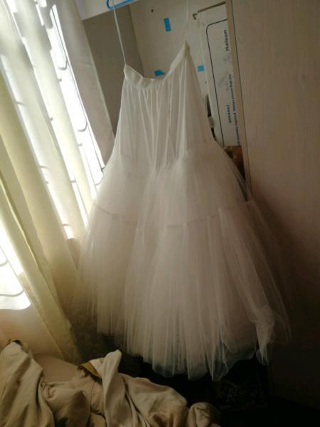Lace wedding gown for sale. Make an offer