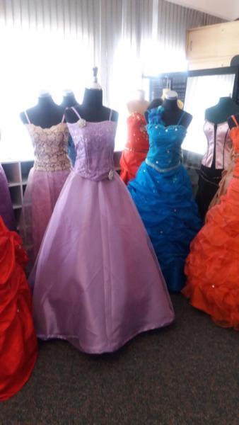 Prom gown hire from R250 phn 0824587319