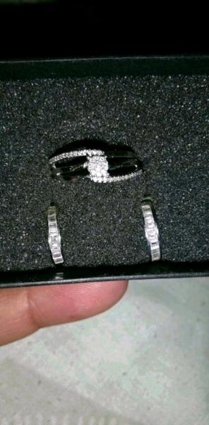 Engagement set with earrings ring has 44 diamonds