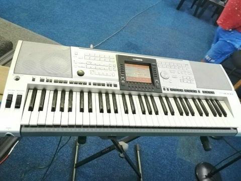 Yamaha psr 3000 keyboard