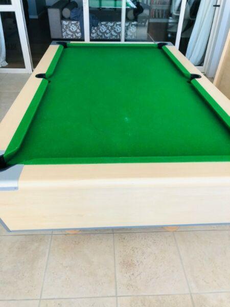 Pool Snooker Table