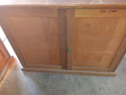 Cabinet with pigeon holes