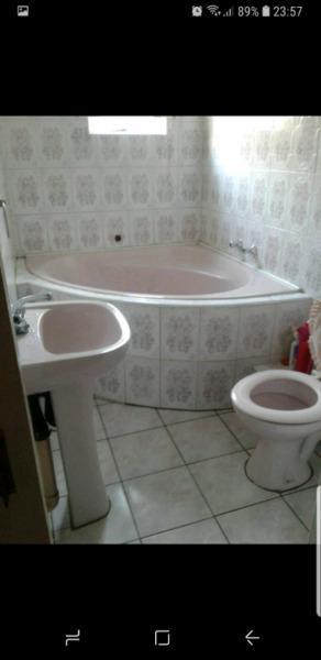 #Bargain Corner Tub Toilet & basin Plus All taps and fittings R1999 Not Neg