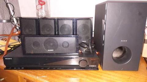 Sony Home Theatre System - Hardly been use - Bargain !!!