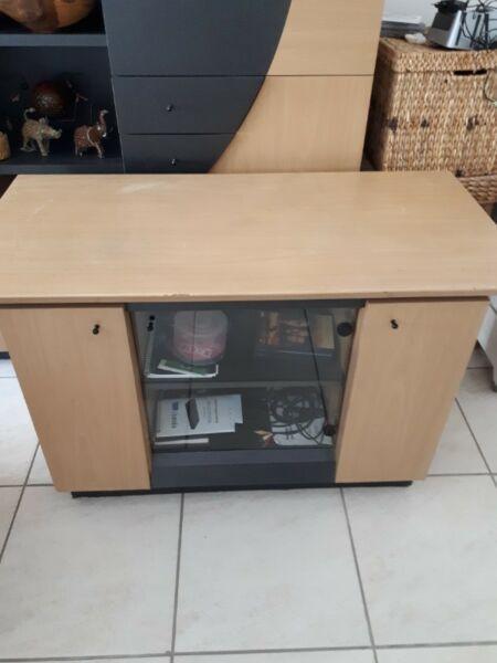 Tv Unit stand