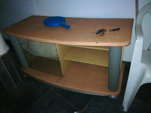 Tv stand for salr