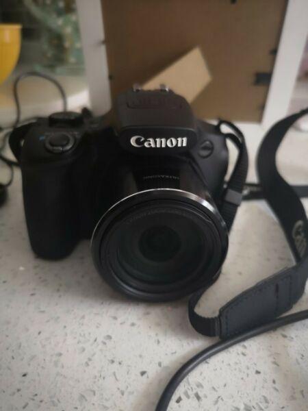 Canon Powershot sx60 HS Prestine Condition