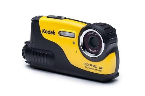 Selling Kodak PixPro waterproof camera with 16gb micro sd card