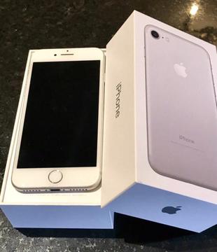 Iphone 7 With Box ( Like New )