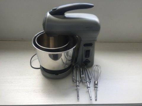 Kenwood Mini Chef, excellent working condition, beautiful, compact design and easy to use