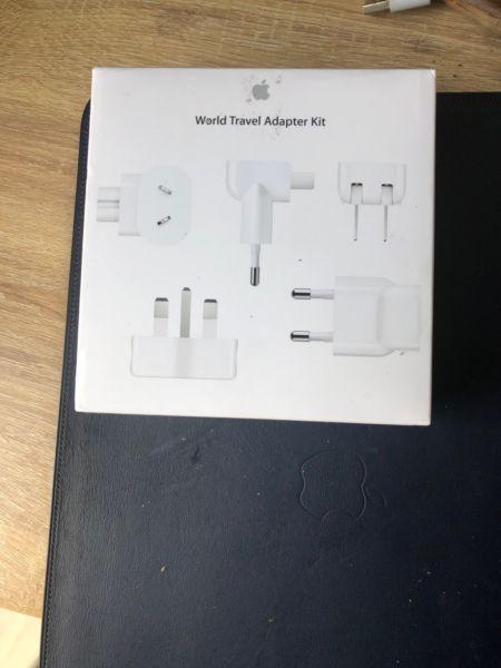 Apple world travel adapter kit