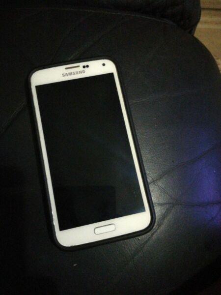Samsung s5 for sale