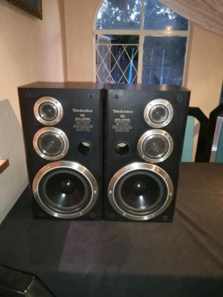 Technics SB-CD301 speakers