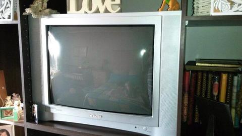 74 cm sansui tv R800