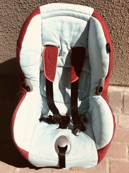 Maxi Cosi car seat