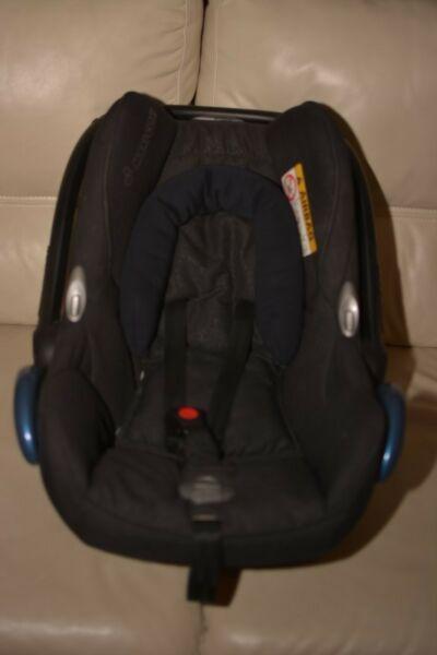 Maxi Cosi Car Seat Only - Excellent Condition