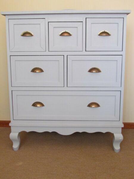 BABY COMPACTUM DRAWER / TABLE