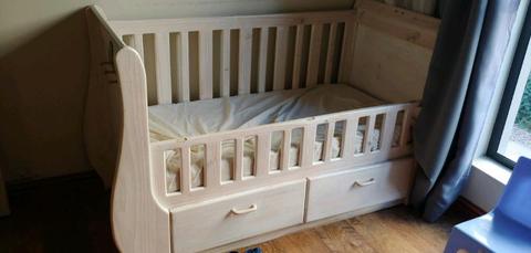 Sleigh cot - Large