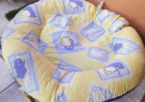 *LOW PRICE SPECIAL* Baby Pillow Round Large R150